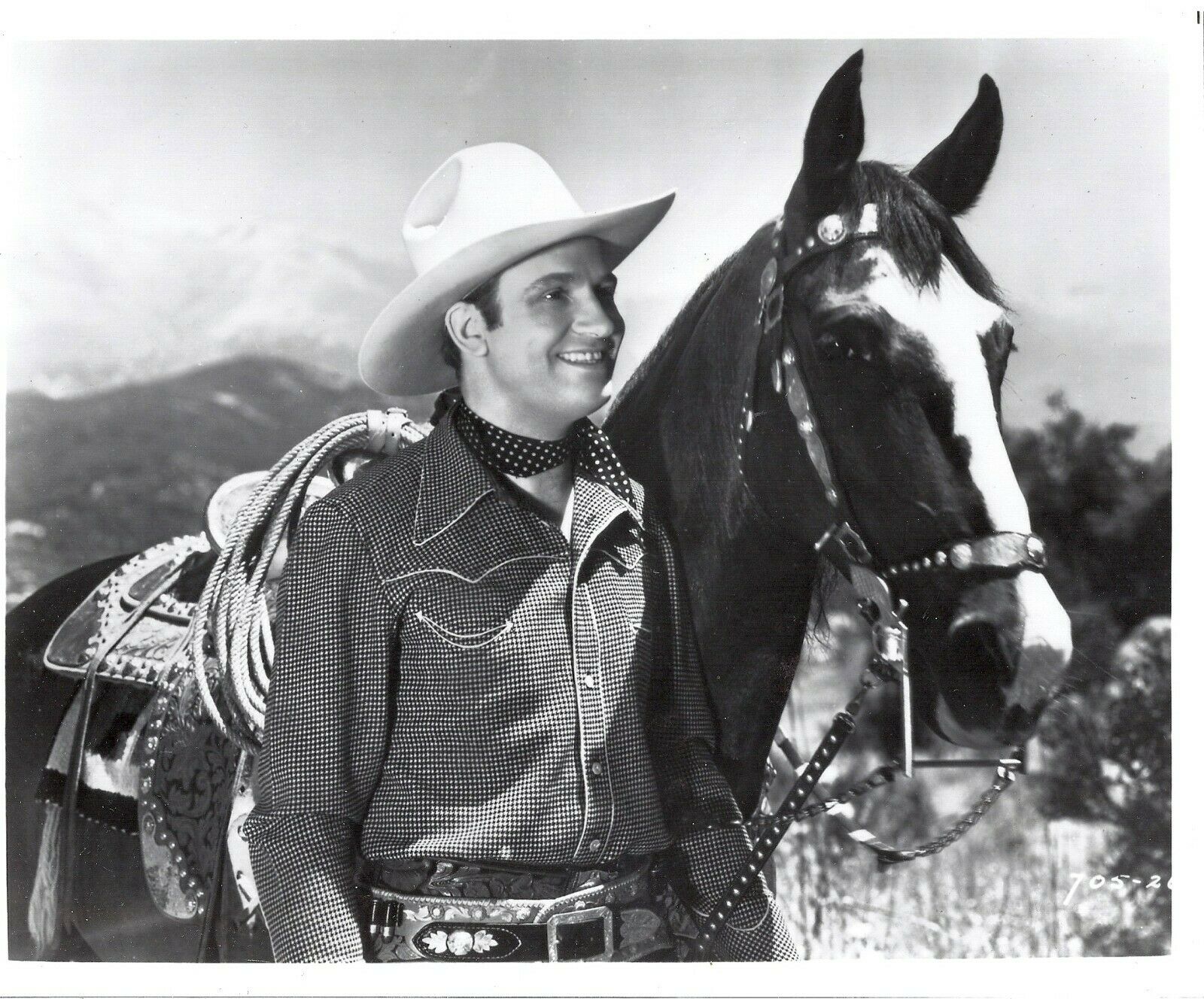 Gene Autry Classic Photo Collection of 15 Great Western Pictures, (Last ...